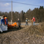 A jedeme dál